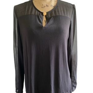 ellen tracy • black meshy long sleeve • small